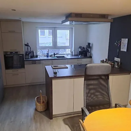 110Qm Mit 2 Baedern Apartman Heilbronn